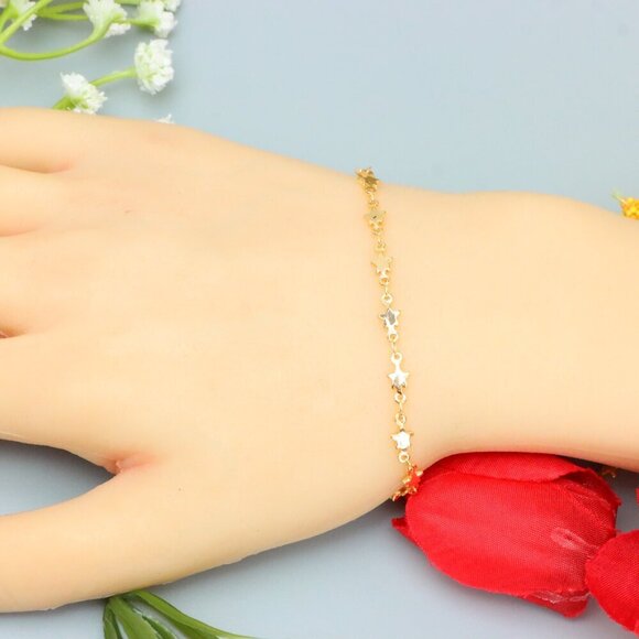 "Elegant & Trendy Bracelet, A Perfect Gift for Women, Thoughtful, EVCH1656 - Picture 2 of 10
